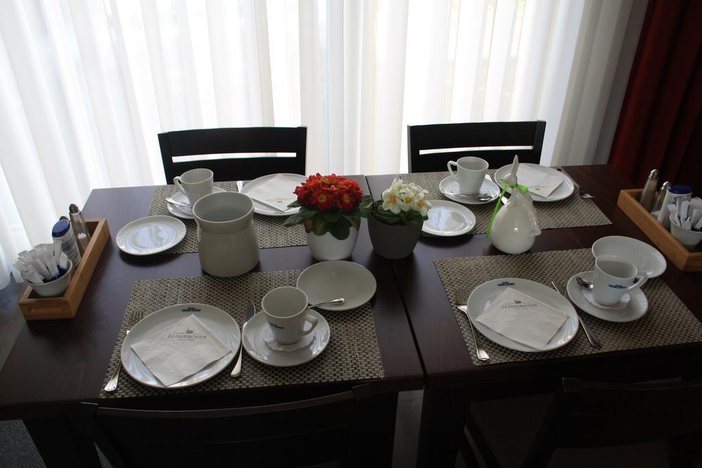 בון Hotel Mercedes City מראה חיצוני תמונה